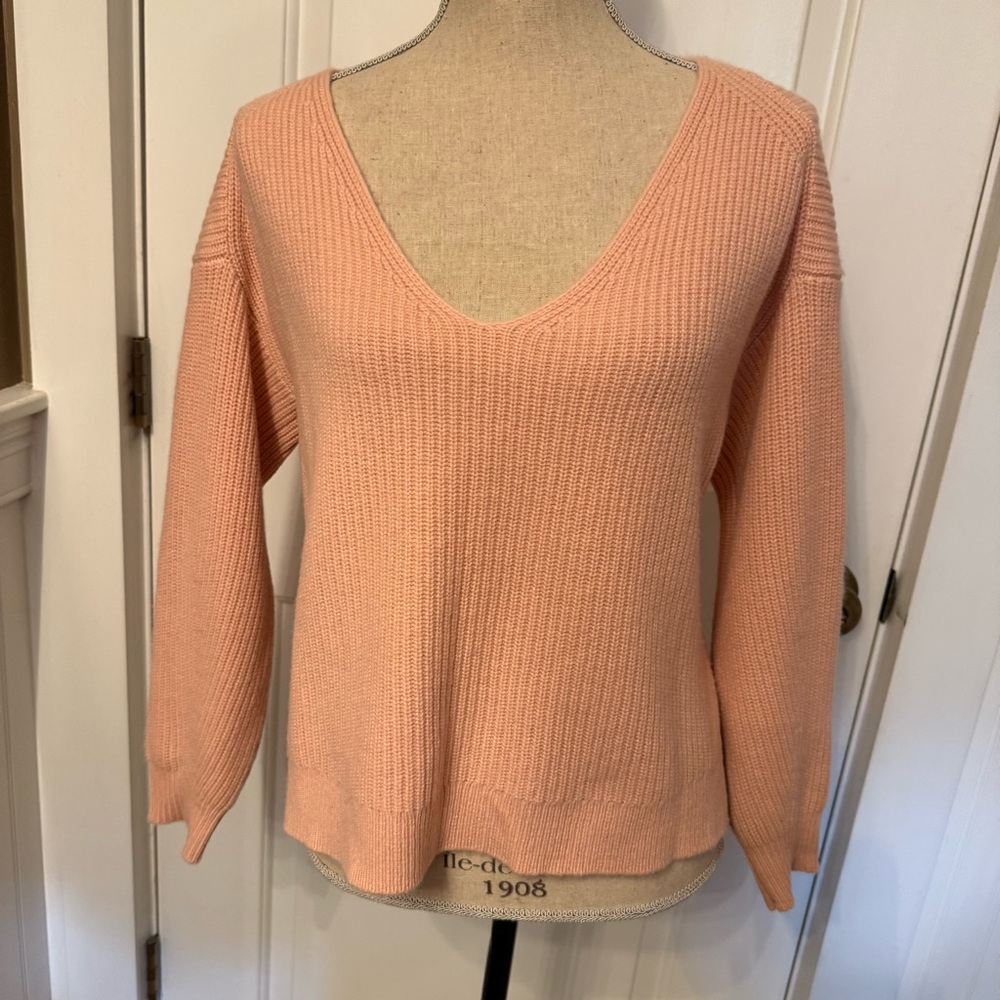 J. CREW SWEATER V-NECK PINK RIBBED CASHMERE DROPPED SHOULDER BOXY SIZE XS